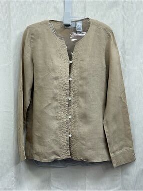 100%linen Liz Claiborne Neutral Tan Collarless Button blouse